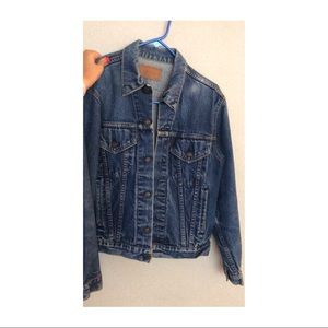 Vintage Levi’s denim jacket